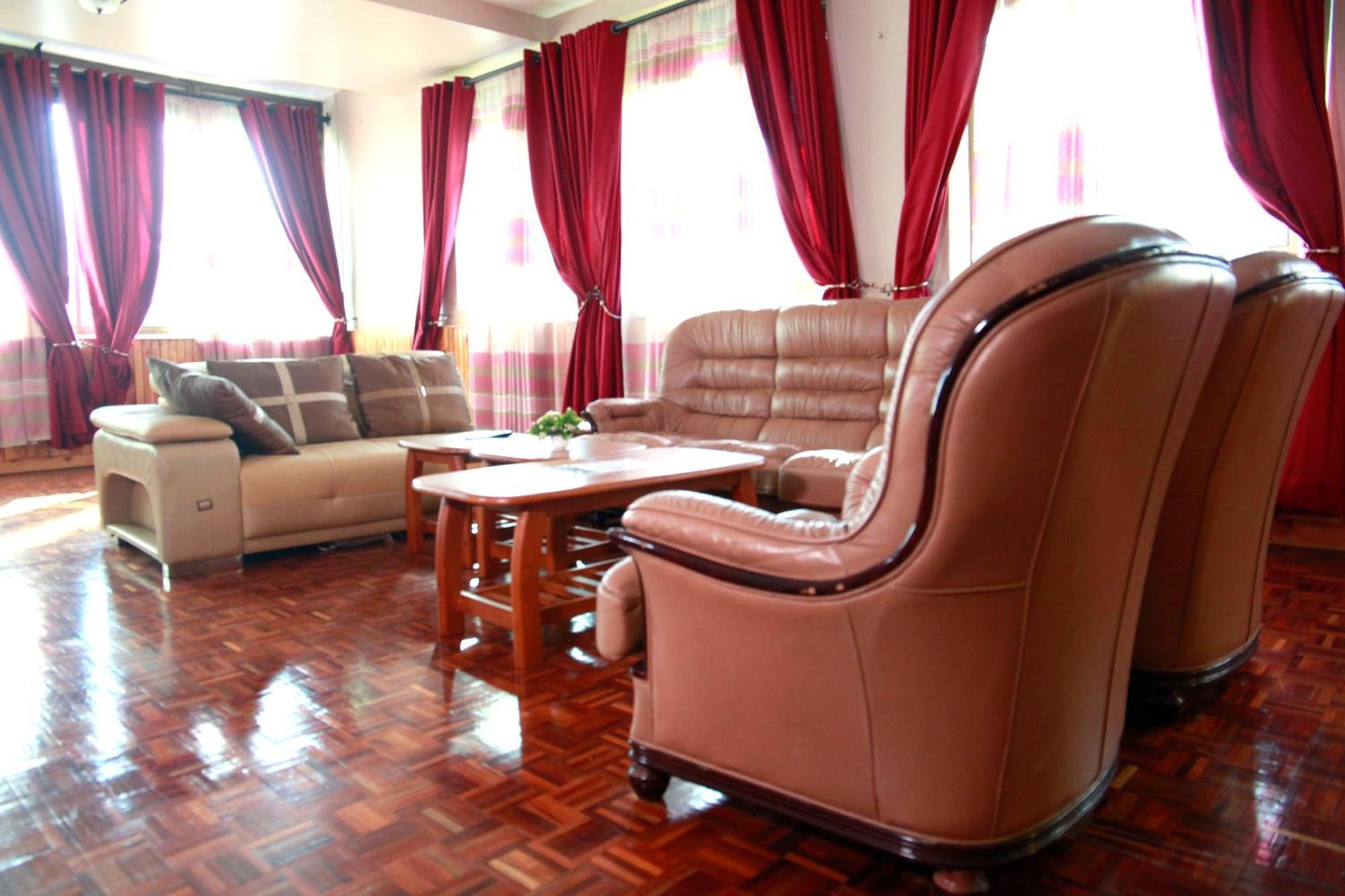 Bunyonyi Safaris Resort Kabale Dış mekan fotoğraf